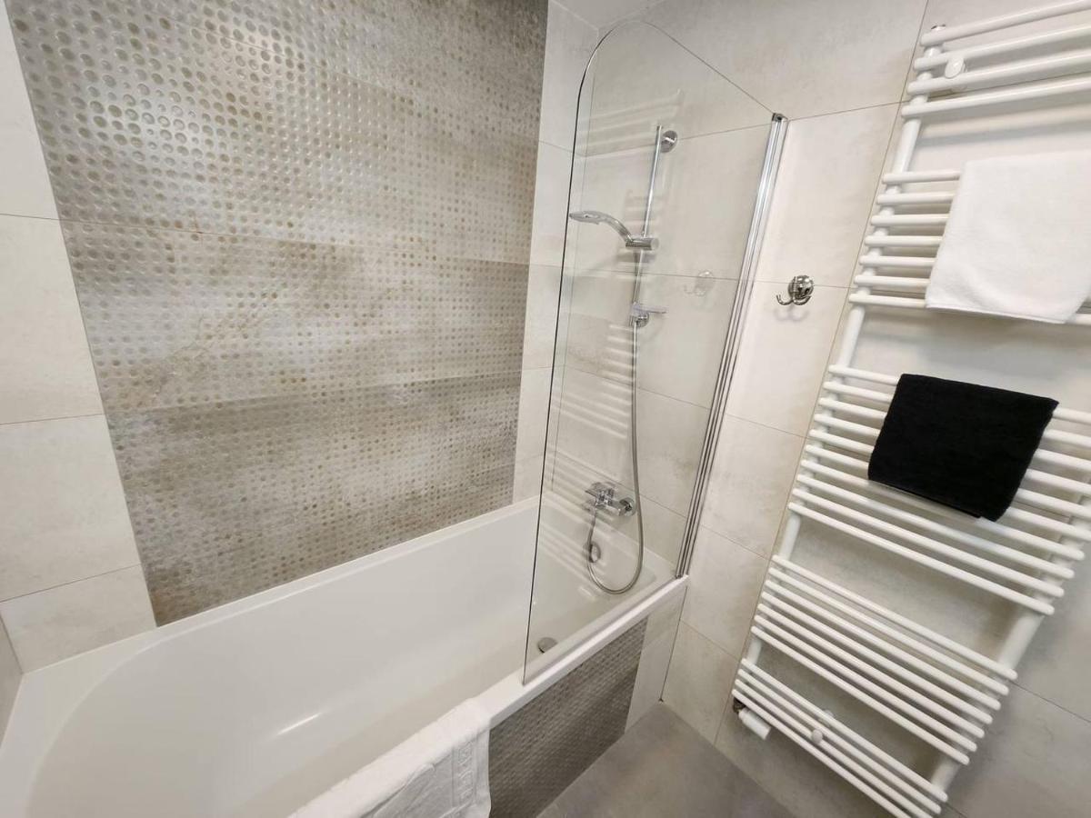 Pipera Cloud9 Apartments near Promenada Mall Bukares Bagian luar foto